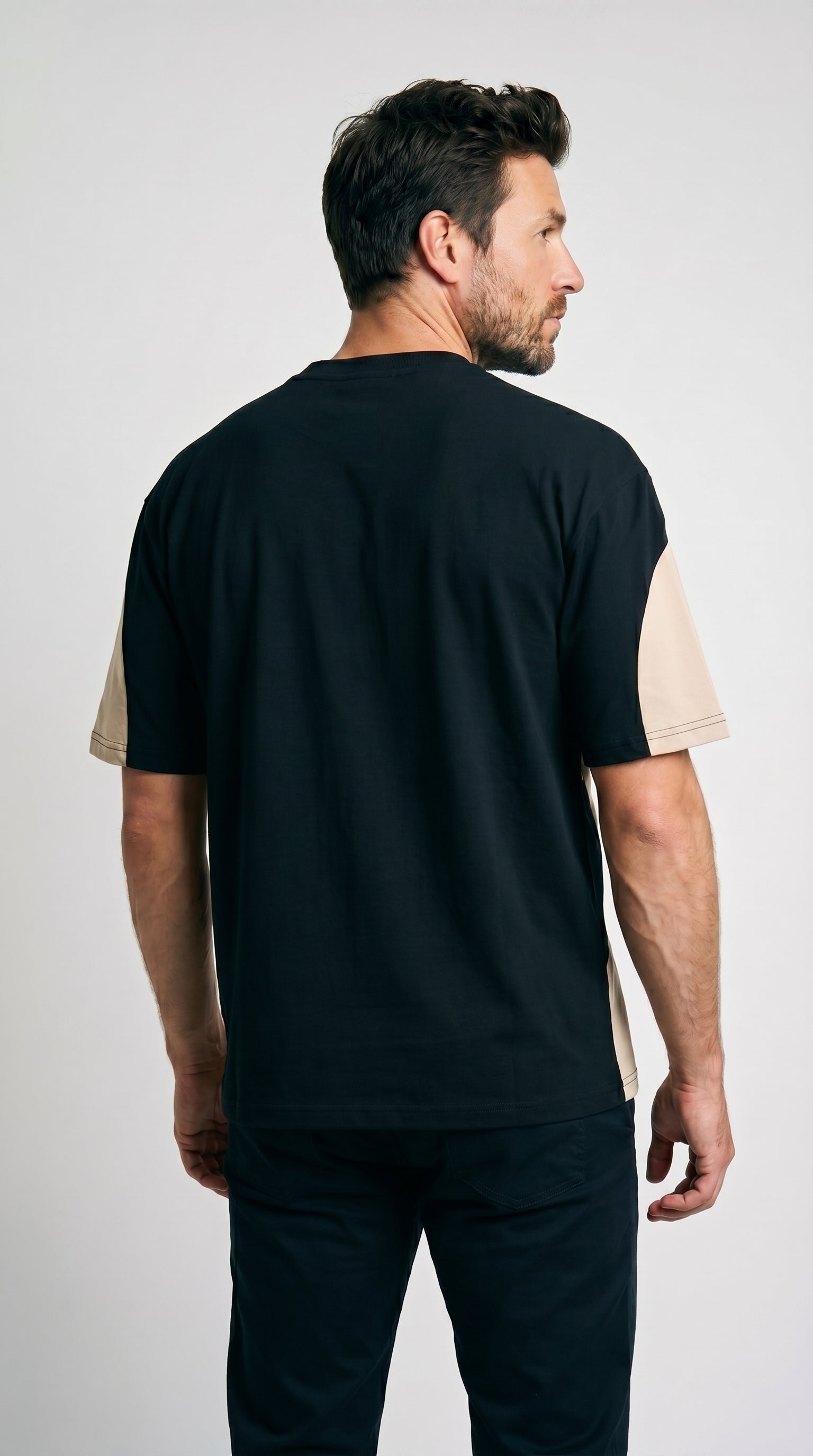 panel t-shirt with buff printing (black - beige)